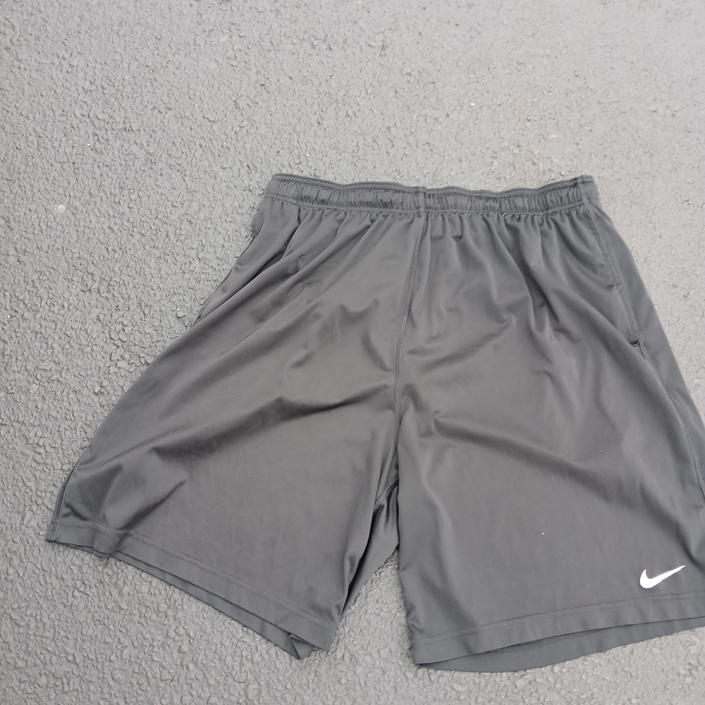 Nike Shorts Mens 2XL Gray Dri-FIT Running Training Elastic Waist Pockets